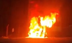 Seyir halindeyken yandı