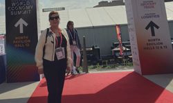 Dubai’de yüzler gülüyor