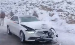 Otoyolda kar kazası