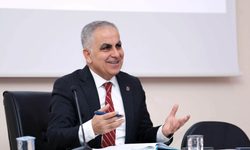 Rektör Doğan'a alkış