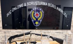 Ruhsatsız silahlara el konuldu