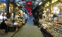 Tarihi çarşılar sessizliğe büründü