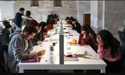 YÖK AÇIKLADI:  Üniversite eğitimi 3 yıla iniyor