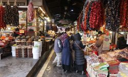 Almacı pazarında Ramazan yoğunluğu