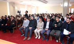 GAÜN’de ‘gelecek benim’ paneli