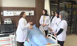Hemşire adaylarından uygulamalı eğitim