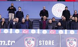 Büyük maçta protokol sakinliği