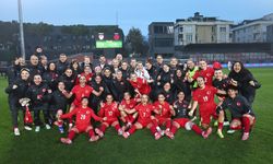 Kadın Millilerimiz süper başladı