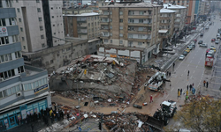 Bahar apartmanında sürpriz kararlar