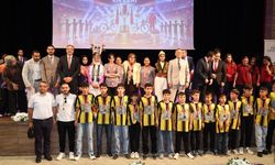 Büyükşehir’den dereceye girenlere ödül
