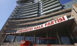 CHP’de olağanüstü kurultay için imzalar verildi