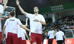 Potada yaprak dökümü sürüyor