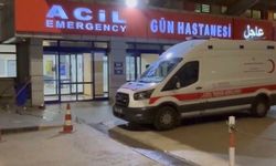 Mendil satarken bıçaklandı