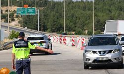 Aranan şahıslar yakalandı