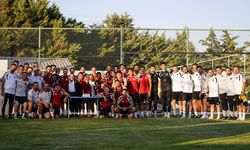 Maxim’e sürpriz doğum günü
