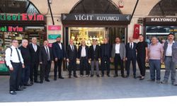 MHP esnafın nabzını tutuyor