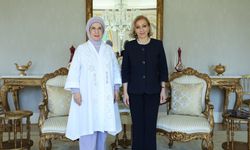 Şahin’i mutlu eden elbise