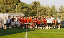 Çalhanoğlu unutulmadı