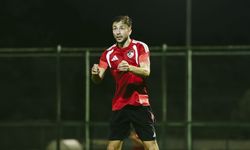 Halil görev bekliyor