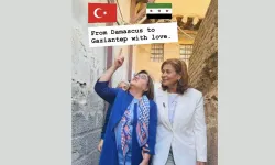 Güçlü iki kadın yan yana