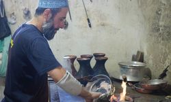 Kalay ustasının zorlu mücadelesi
