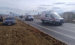 Kavşakta çarpıştılar