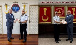 Atay komutanlara gitti