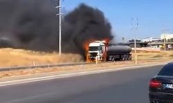 Tanker seyir halindeyken yandı