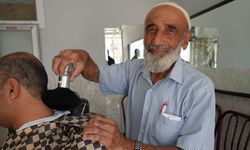 65 yıldır makasını elinden bırakmadı