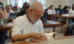 Kitap sevgisi örnek oldu