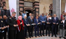 Şeyh Fethullah Camii ibadete açıldı