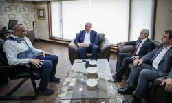 Melih Meriç'e geçmiş olsuna gittiler