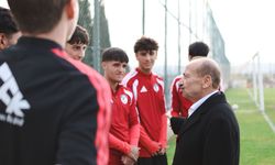 Başkan gençlere güveniyor