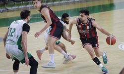Gaziantep Basketbol son saniyelerde yıkıldı