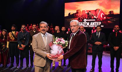 “Gazi’m Antep” konseri izleyicileri büyüledi