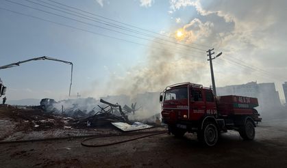 İnşaat şantiyesinde yangın çıktı
