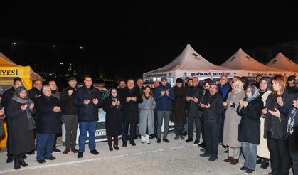 Gözyaşlarıyla andılar