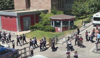Siber dolandırıcılar tutuklandı