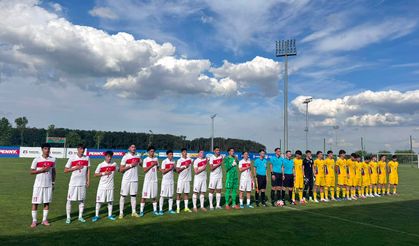 U16 Milli takımı turnuvaya 1 puanla başladı