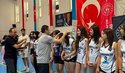 Derece yapan takımlara ödül