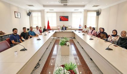 Rektör öğrencilerle buluştu