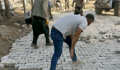 Araban’da imece usulüyle döşeme