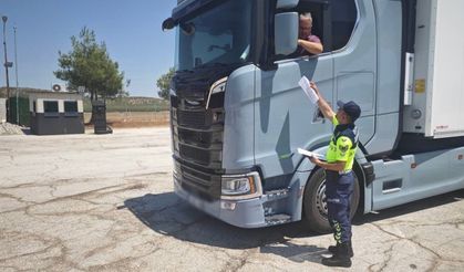 Otoyol jandarması bilgilendirdi