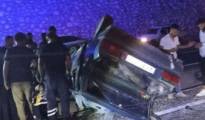 Tekeri yerinden çıkan otomobil takla attı