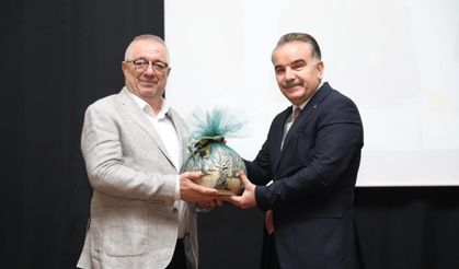 Yeni Kaymakama veda gecesi