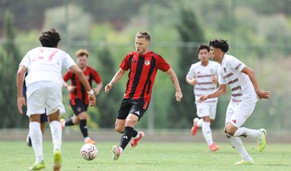 U19 ile hazırlık maçı yaptılar
