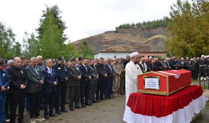 Kore gazisi son yolculuğuna uğurlandı