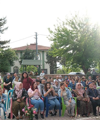 Köy konserleri sanatı kırsala taşıyor