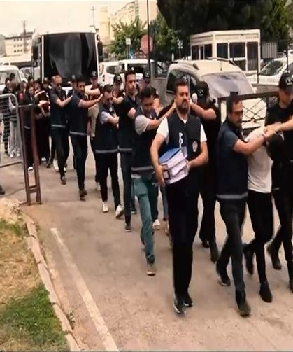Fuhuş operasyonunda mağdur kadınlar kurtarıldı
