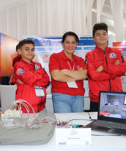 Projeler finalde yarışıyor